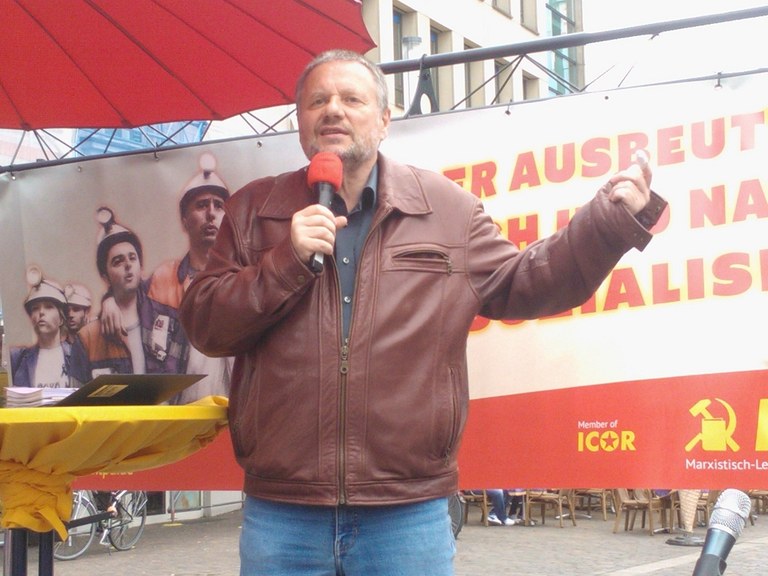 Stefan Engel beim MLPD-Wahlkampfabschluss in Gelsenkirchen
