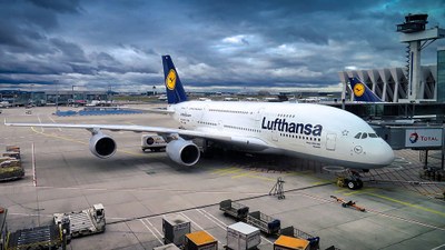 Lufthansa dreist: Neun Milliarden Euro für den Kampf um die Poleposition im internationalen Luftverkehr