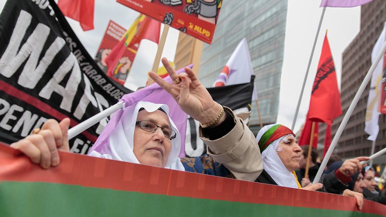 Die Bundesregierung kriminalisiert Befreiungskämpfe